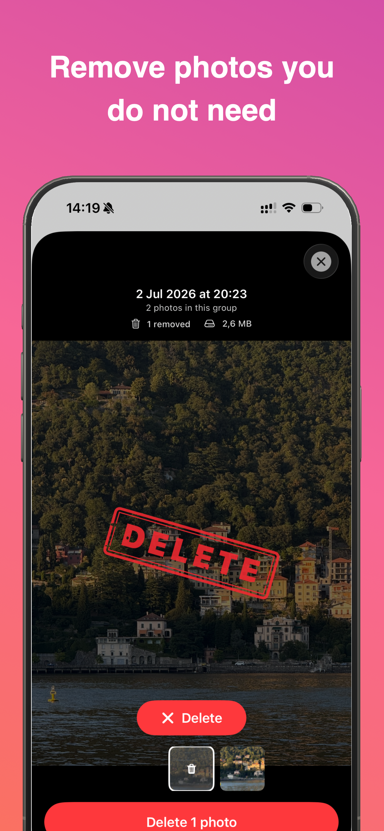 Reviewing a duplicate group and marking a photo to delete